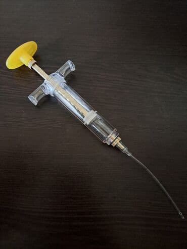 azərbaycan it adları: Tutuquşu üçün ləvazimat. Bala tutuquşuların əllə yedizdirmək üçün — 5