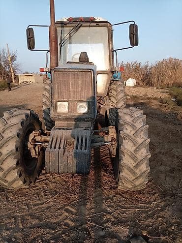 pilus maşın: Belarus 1221.2. Buraxılış - 2018. İşləmə saatı - 12000 motosaat. 5 — 2