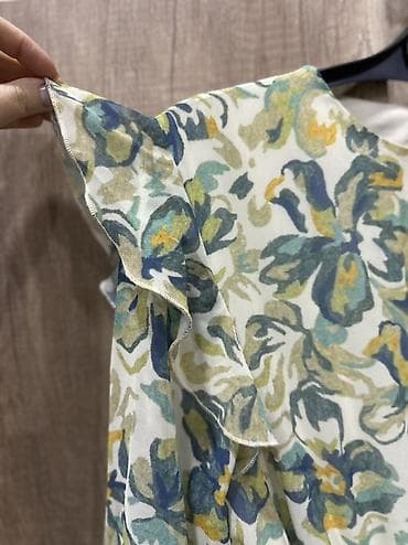 ayaqq: S ölçü çiçək naxışlı don - Rənglər: ağ fon üzərində mavi, yaşıl və — 5