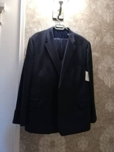 kişi ucun klassik qara kostyum: Kisi kostyumu - tund mavi. C&A markasi - Almanyadan alinibdir - — 1