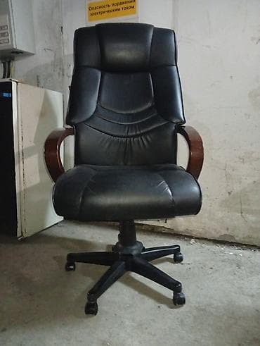 Təkərli, Qolları tənzimlənmir, Süni dəri