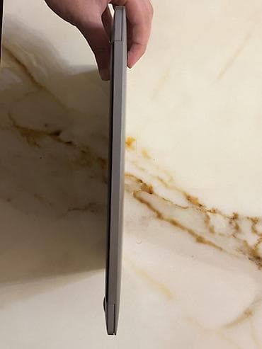 Apple MacBook: 2022 Macbook Pro M2 8/256 82% pil, true tone ve s her sey islek — 5