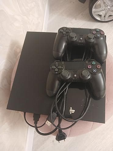 vidio pley: Sony PlayStation 4 oyun konsolu komplekti Xüsusiyyətlər: - PS4 — 3