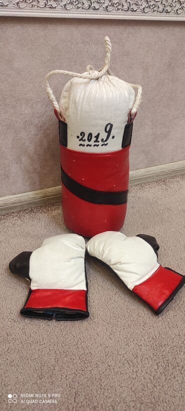 детские вратарские перчатки: Uşaq üçün boks dəsti - Komplekt: asılqan iplə boks kisəsi və cüt uşaq — 2