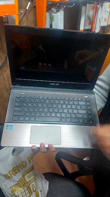 İşlənmiş ASUS 15.6 ", Intel Core i3, 512 GB, Ünvandan götürmə