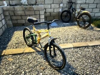 İşlənmiş Şəhər velosipedi Stels, 20", sürətlərin sayı: 30, Ünvandan götürmə