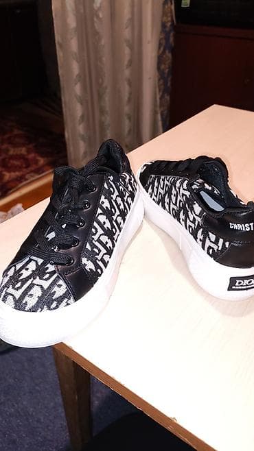 Кроссовки и спортивная обувь: 39razmer — 1