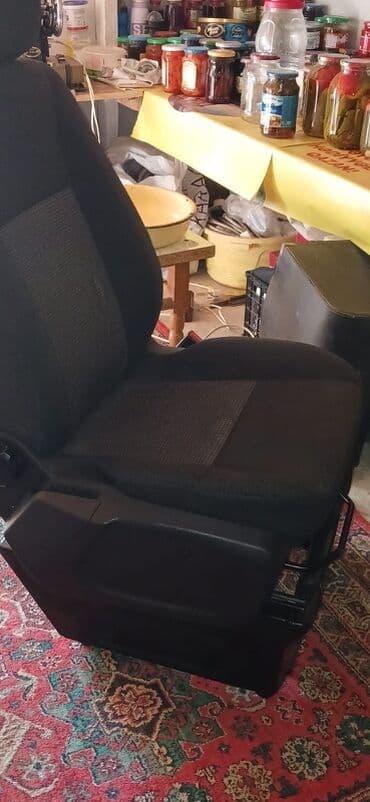 bişkek 82 qiymət traktor: Qabaq, Qızdırıcısız, Ford transit, 2014 il, İşlənmiş — 4