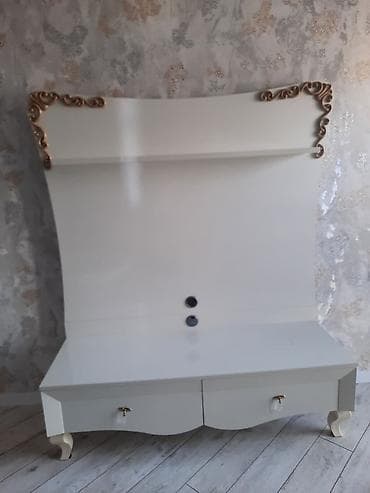 qiz esger sekilleri: Künc şkaflarlar ve televizor skafi.seliqeli ve cox yaxşı — 2