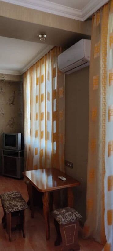 şamaxı ev: Masazır yeni Bakıda 7.5 mərtəbəsi kirayə verilir. 2 otaq. 45 kv — 1