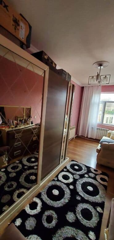 18 yaşdan aşağı iş: Bakı, 3 otaqlı, Köhnə tikili, 50 kv. m — 5