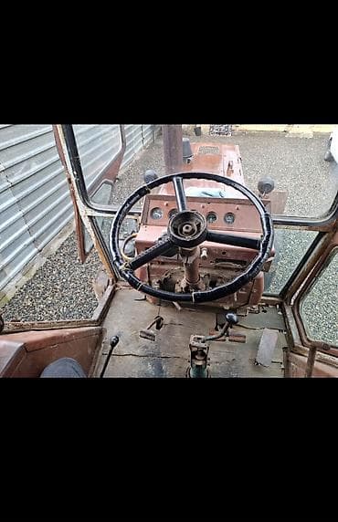 avto kredit: Universal traktor-ekskavator - Tip: Arxa ekskavator və ön bıçaqlı — 2