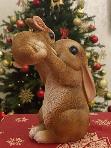 Xalçalar: Dovşan heykeli satilir — 2