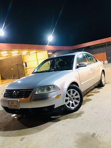 guzgusu: Volkswagen Passat: 1.8 l | 2001 il Sedan — 2