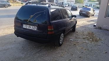 Opel Astra: 1.7 l | 1995 il 46300 km Universal — 3