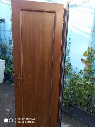 işlenmiş plastik pencereler: İşlənmiş Plastik qapı 80x205 sm Ödənişli çatdırılma — 2