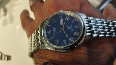 Yeni, Qol saatı, rəng - Göy