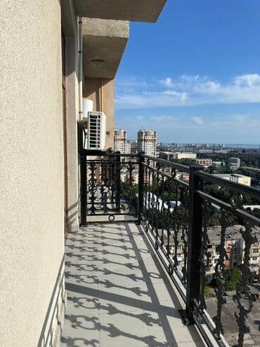 kreditle menzil: 2 otaqlı, Yeni tikili, m. Neftçilər, 71 kv. m — 15