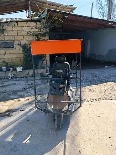 lada teker: Elektrik skuter – üstü örtülü, 3 təkərli - Elektriklə işləyən 3 — 1