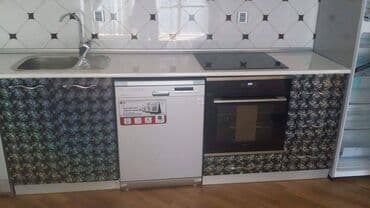 Elimlər icəri şəhər metrosunun yaxınlığında Nərimanov heykəlinə yaxın — 4