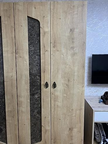 boru: İki qapılı geyim dolabı - Material: ağac teksturalı laminat, tünd — 1
