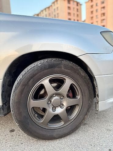 qalmaq şərtilə cip: Mitsubishi Airtrek: 2 l | 2002 il 30000 km Ofrouder/SUV — 4