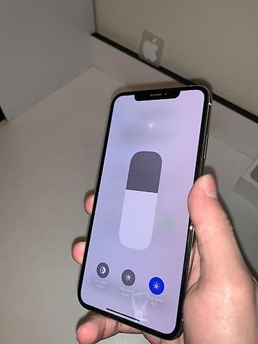 dubai variant iphone: IPhone Xs Max, Gümüşü — 3