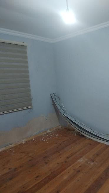 nerd satışı: Salam ev zabratda yerləşir iki otag kuxna hamam tualet heyət 4sotdu — 2