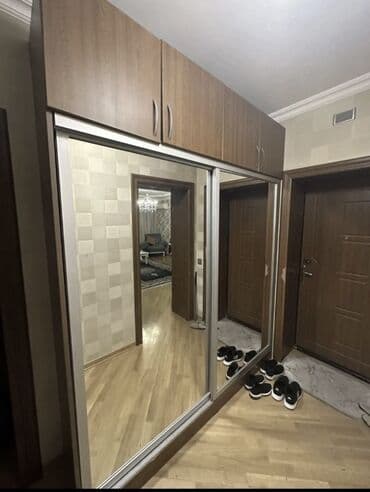 demir yumruq sekli: Шкафы — 1