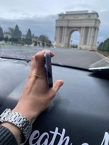 iphone 12 qiyməti: IPhone 14 Pro, Deep Purple, Face ID — 5