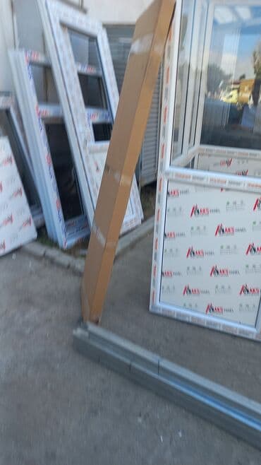 aluminium qapı pəncərə: Alümi̇ni̇um qapi pəncərə si̇fari̇şi̇. Kəyfi̇yətli. Sərfəli̇ — 13