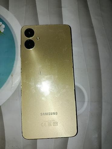 Samsung Galaxy A06, 64 GB, rəng - Qızılı, Sensor