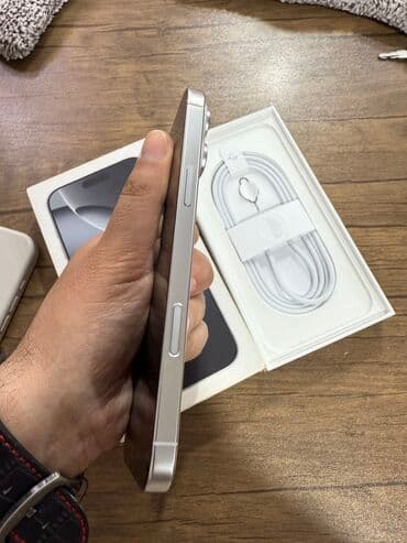 iphone 8 pro max qiymeti: IPhone 16 Pro Max, 256 GB, White Titanium, Zəmanət, Sənədlərlə — 2