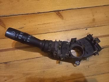 ij planeta 4: Hunday i20 i30 Məhsul: Sükan altı işıq və dönmə siqnalı kombinə açarı — 2