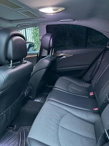 mercedes g300: Mercedes-Benz E-Class: 2.2 l | 2007 il Sedan — 10