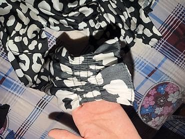 cins: Qadın bluzası – qara fon üzərində iri ağ leopard naxışı elde 2 eded — 3