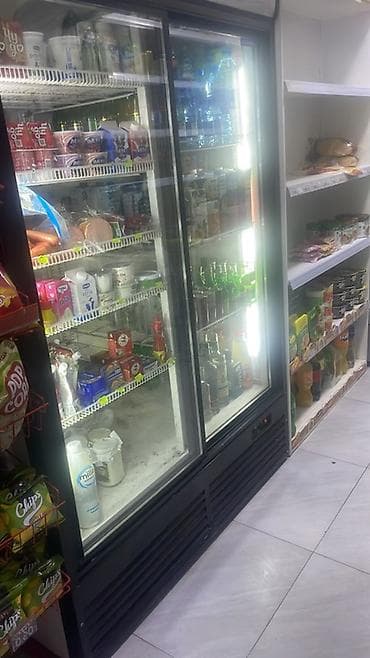 Iki qapılı şüşə vitrinli soyuducu - Mağaza, market və kafe üçün uyğun