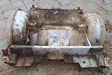 lada vaz niva: Niva baqajin polu satilir — 3