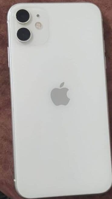 Apple iPhone: IPhone 11 — 2