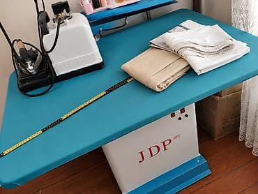 utu masa: Peşəkar ütüləmə masası və buxarlı ütü sistemi - Marka/model: JDP — 1