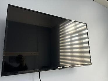 Yeni Televizor Riffle LED ekran 32" HD (1366x768), Ünvandan götürmə