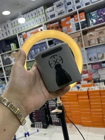 Bu alət fan adlanır. Həm power bank kimi istifadə edib telefonunuzu — 1