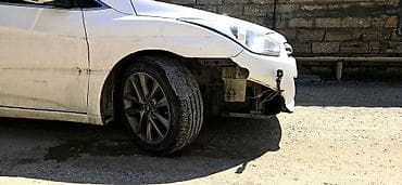 hunday avtobus: Hyundai i40: 1.7 l | 2014 il Sedan — 5