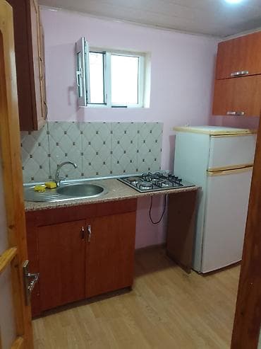 badamdarda torpaq satilir: 1 otaqlı kiçik mənzil/otaq - Plan: 1 otaq, mətbəx küncü və sanitar — 6