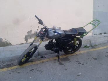 islenmis moped: Stunt/drag üslubunda modifikasiya edilmiş moped-baza - Çərçivə və — 2