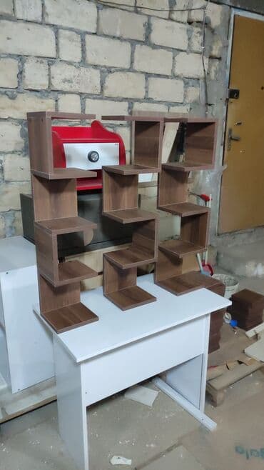 Qida məhsulları: Dekorativ rəf, Corner shelf — 8