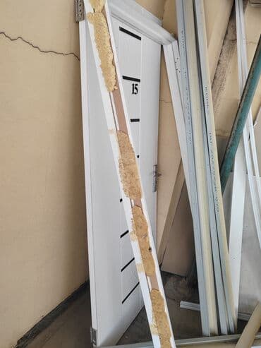 mdf qapilar qiymetleri: İşlənmiş Otaq qapısı 60x190 sm Naliçnik ilə, Zəmanətsiz, Ünvandan götürmə — 2