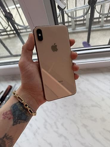 telfon 100: IPhone Xs Max, Qızılı, Face ID — 9