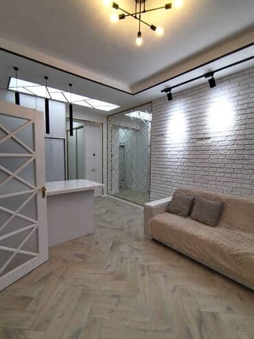 keşlede kiraye evler 2025: Sumqayıt Bağça şəhər kompleksində, 7 mərtəbəli binanın 6cı — 6