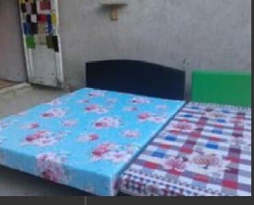 Kravat taza mohkam taxtadan yigilir bas tarafi koja ustu macalka